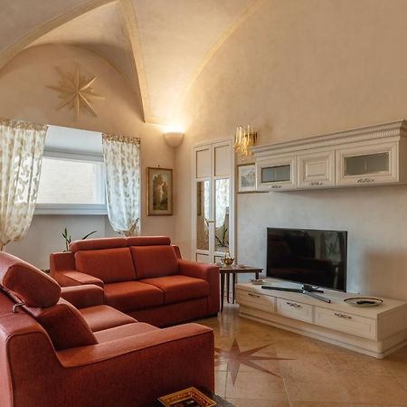 Palazzo Altieri Elegant Apartment 로마 외부 사진