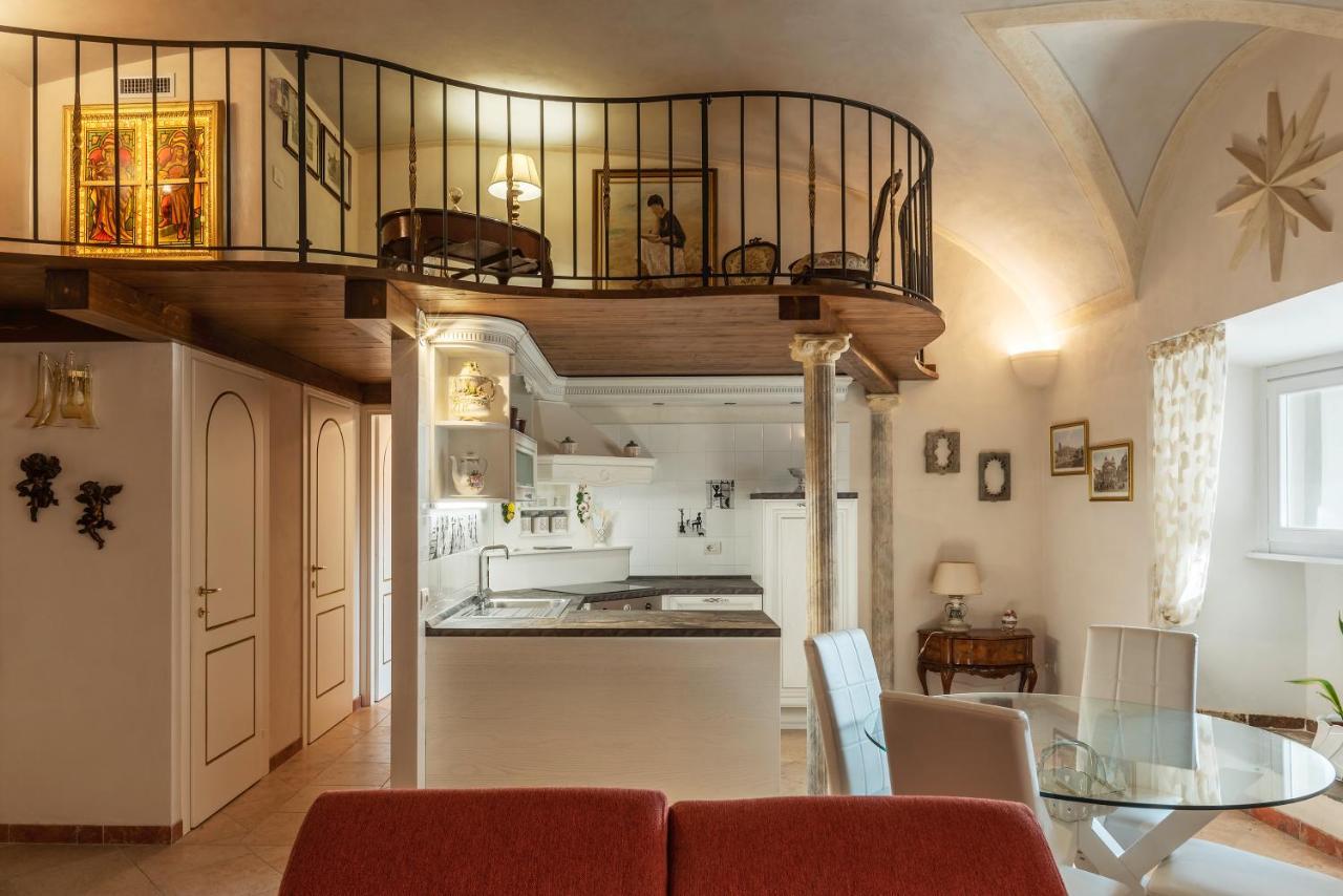 Palazzo Altieri Elegant Apartment 로마 외부 사진