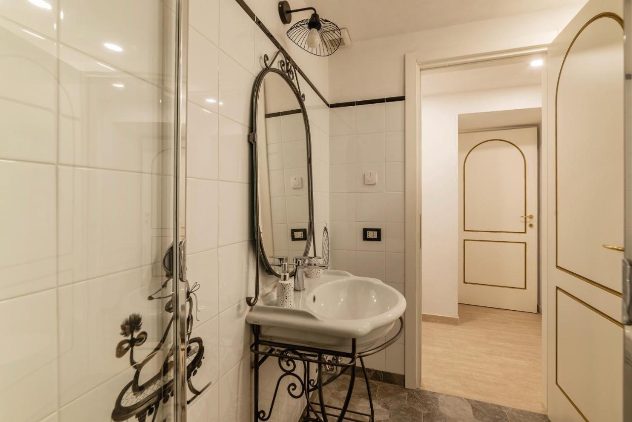 Palazzo Altieri Elegant Apartment 로마 외부 사진